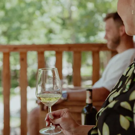 Οργανωμένο κάμπινγκ Glamping Boraglamp - Boracko Jezero *