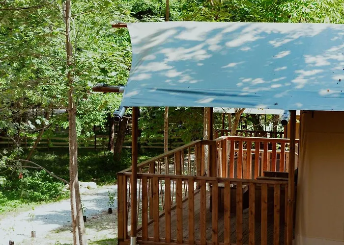 Luxusní stan Glamping Boraglamp - Boracko Jezero Konjic